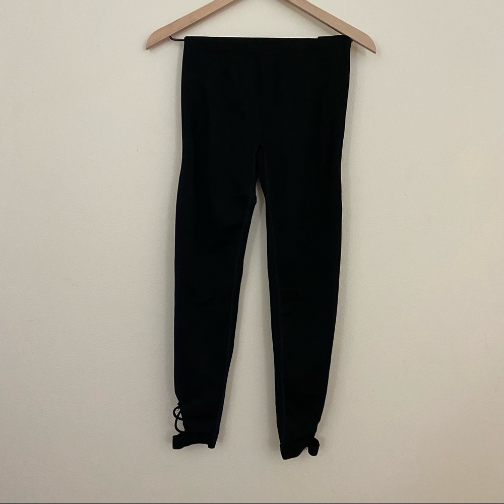 Victorias Secret Pink Ultimate Leggings